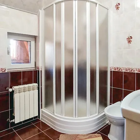 Apartamento біля лісу