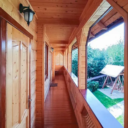 Apartamento біля лісу *