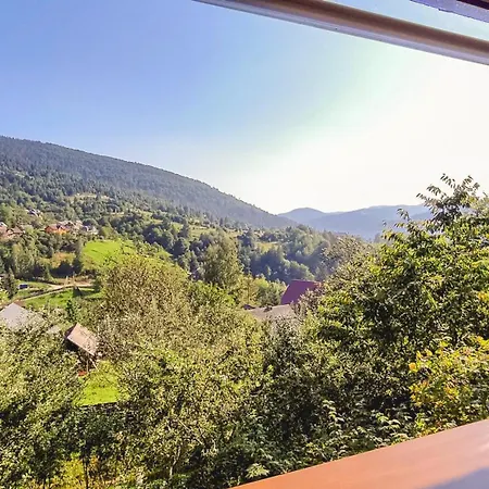 біля лісу Apartamento Yaremche