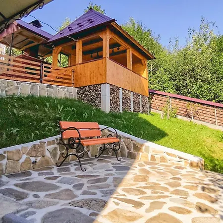 Apartment біля лісу
